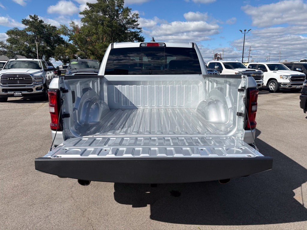 2027 RAM Ram 1500 RAM 1500 BIG HORN CREW CAB 4X4 5'7' BOX
