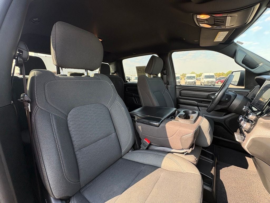 2025 RAM 1500 Tradesman Crew Cab 4x4 5'7' Box