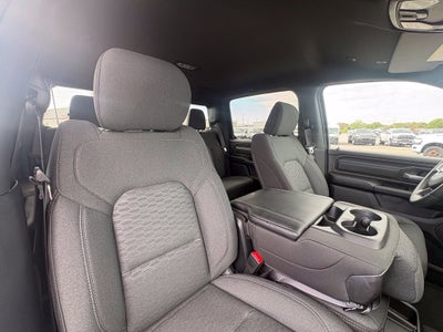 2027 RAM Ram 1500 RAM 1500 TRADESMAN CREW CAB 4X4 5'7' BOX