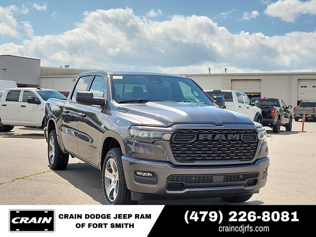 2026 RAM 1500 RAM 1500 EXPRESS CREW CAB 4X4 5'7' BOX