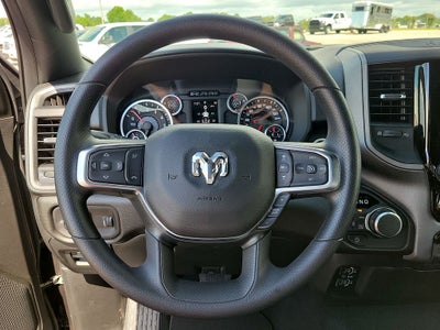 2026 RAM 1500 RAM 1500 EXPRESS CREW CAB 4X4 5'7' BOX