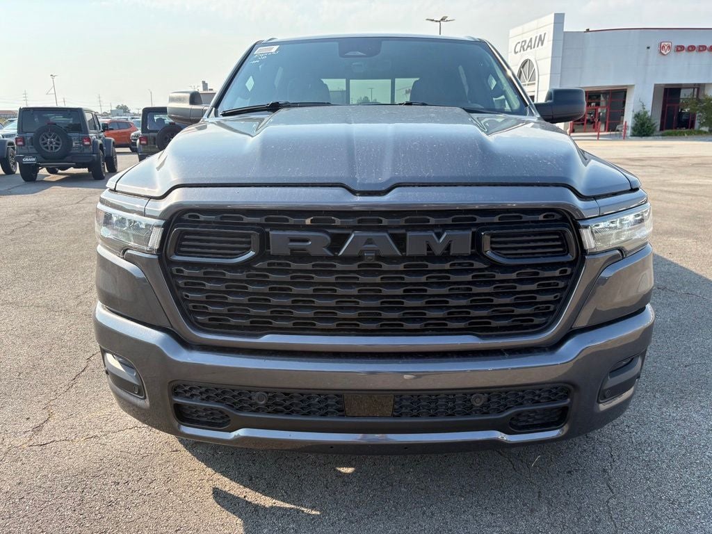 2026 RAM 1500 RAM 1500 EXPRESS CREW CAB 4X4 5'7' BOX