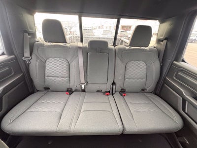 2027 RAM Ram 1500 RAM 1500 EXPRESS CREW CAB 4X4 5'7' BOX