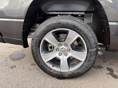 2027 RAM Ram 1500 RAM 1500 EXPRESS CREW CAB 4X4 5'7' BOX