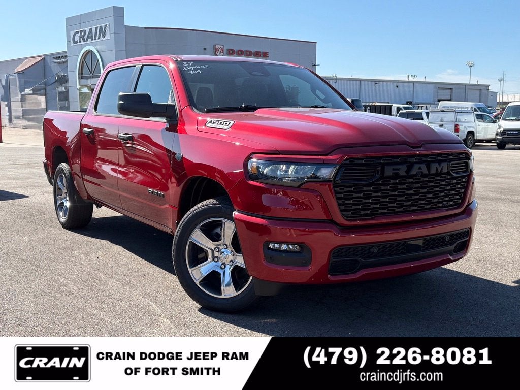 2027 RAM Ram 1500 RAM 1500 EXPRESS CREW CAB 4X4 5'7' BOX