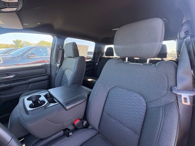 2027 RAM Ram 1500 RAM 1500 EXPRESS CREW CAB 4X4 5'7' BOX