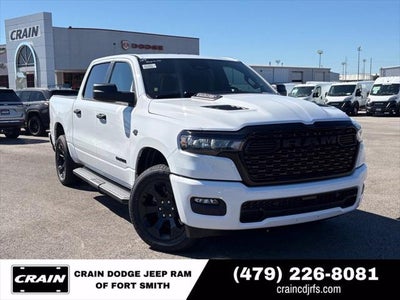 2027 RAM Ram 1500 RAM 1500 EXPRESS CREW CAB 4X4 5'7' BOX