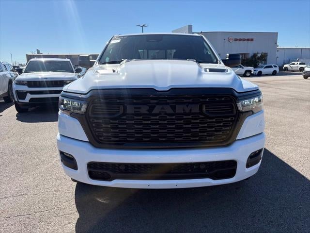 2027 RAM Ram 1500 RAM 1500 EXPRESS CREW CAB 4X4 5'7' BOX