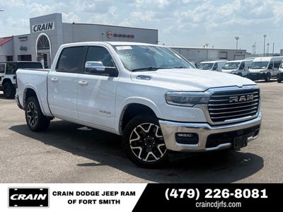 2025 RAM 1500 Laramie Crew Cab 4x4 5'7' Box