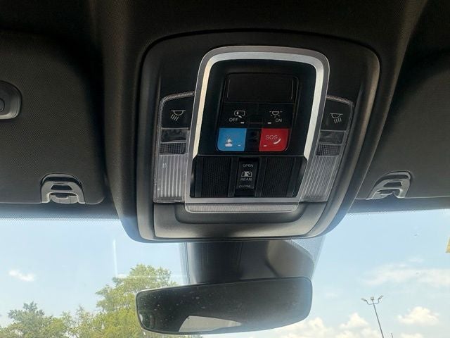 2025 RAM 1500 Laramie Crew Cab 4x4 5'7' Box