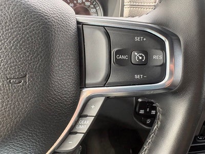 2024 RAM 1500 Laramie Crew Cab 4x4 5'7' Box