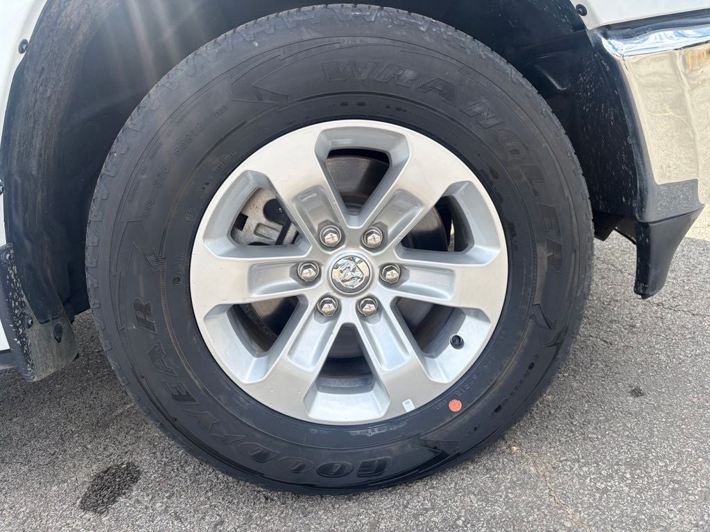 2024 RAM 1500 Laramie Crew Cab 4x4 5'7' Box