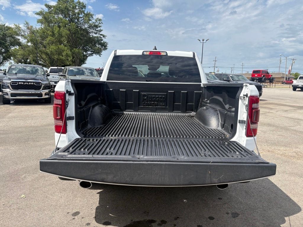 2024 RAM 1500 Laramie Crew Cab 4x4 5'7' Box