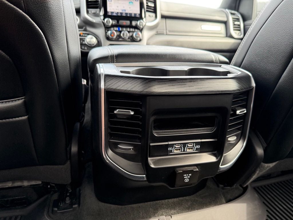 2024 RAM 1500 Laramie Crew Cab 4x4 5'7' Box