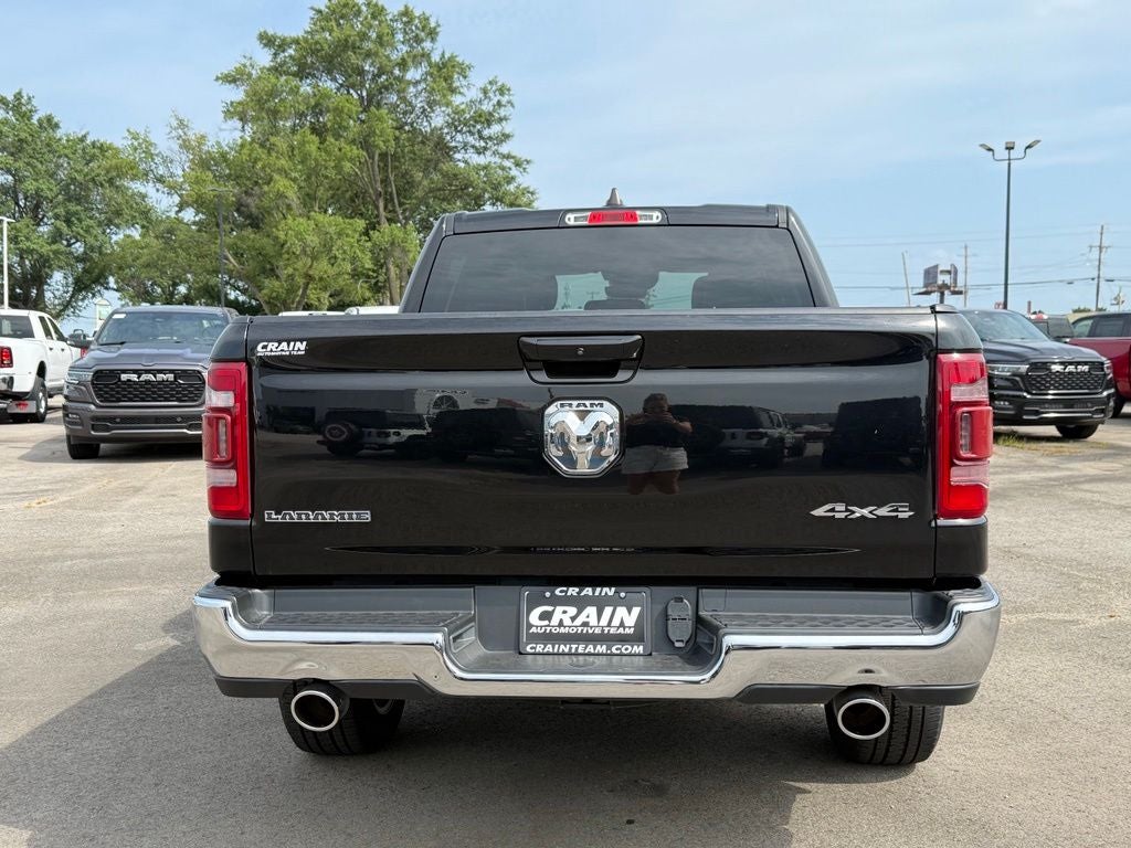 2024 RAM 1500 Laramie Crew Cab 4x4 5'7' Box