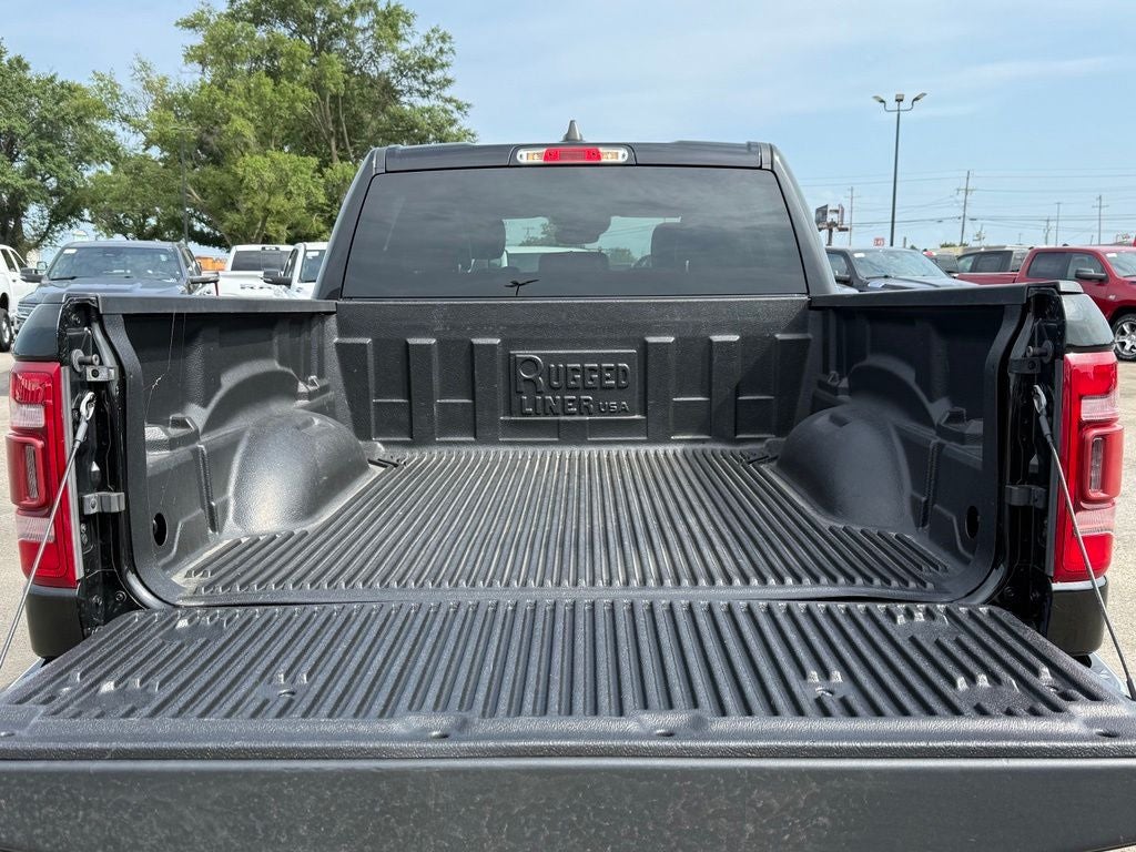2024 RAM 1500 Laramie Crew Cab 4x4 5'7' Box