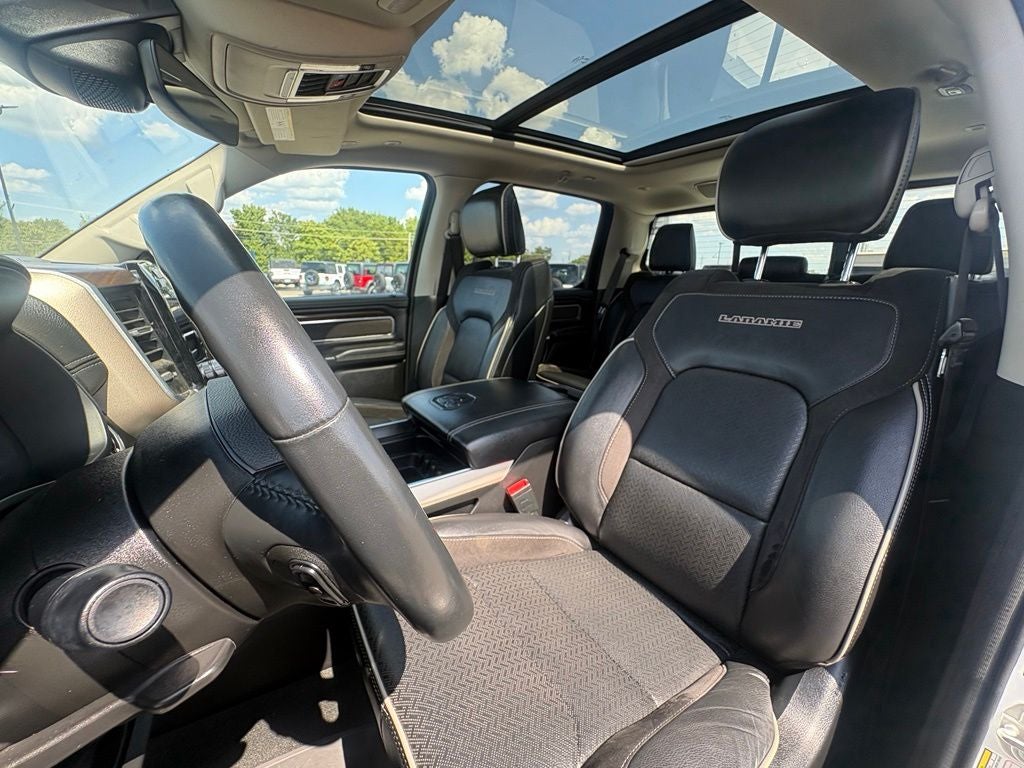 2023 RAM 1500 Laramie Crew Cab 4x4 6'4' Box