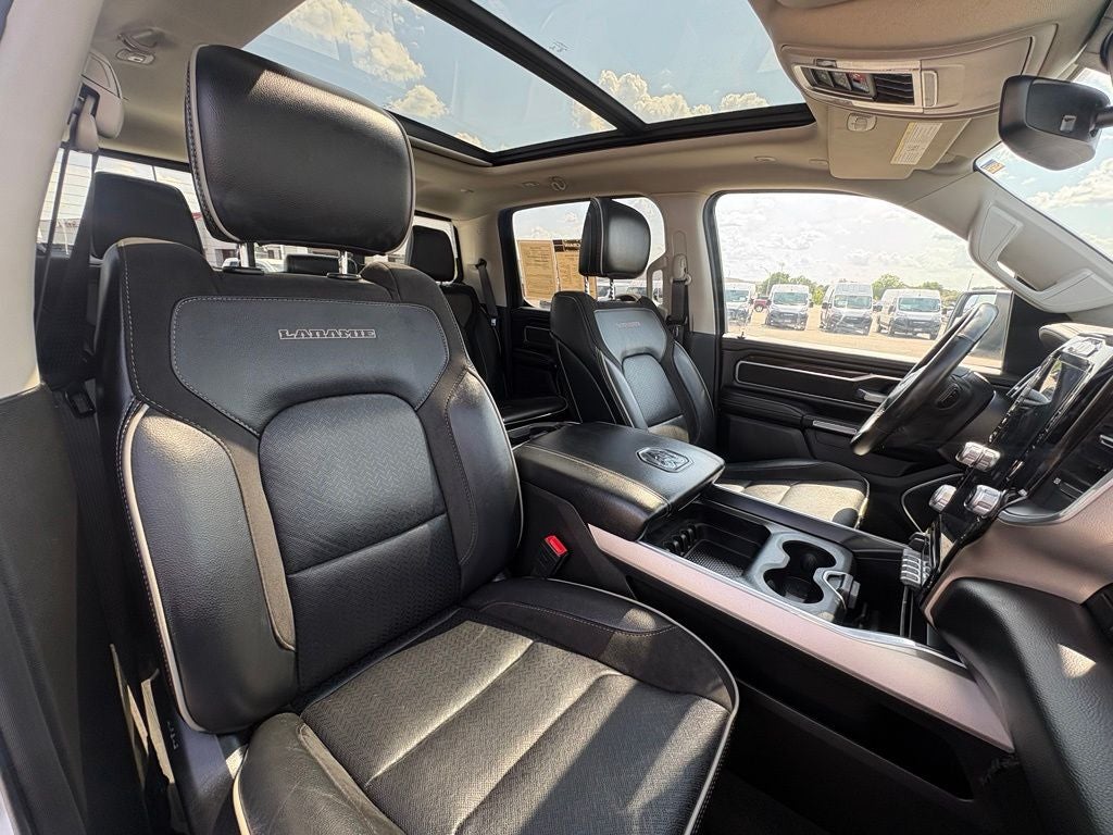 2023 RAM 1500 Laramie Crew Cab 4x4 6'4' Box