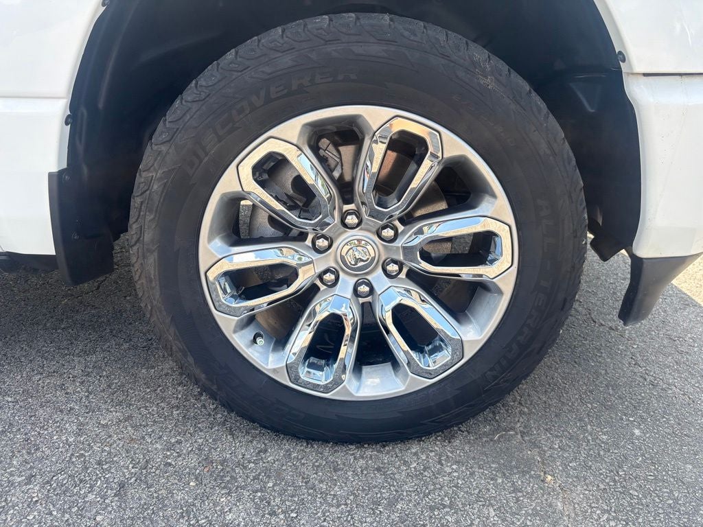 2023 RAM 1500 Laramie Crew Cab 4x4 6'4' Box