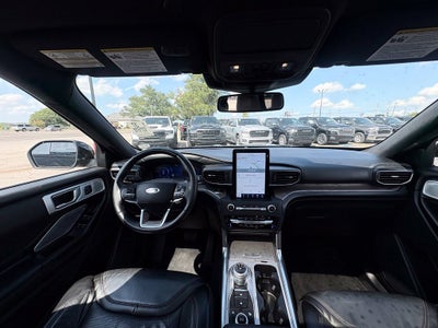 2020 Ford Explorer Platinum