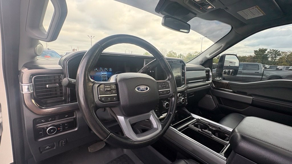 2023 Ford F-250 LARIAT