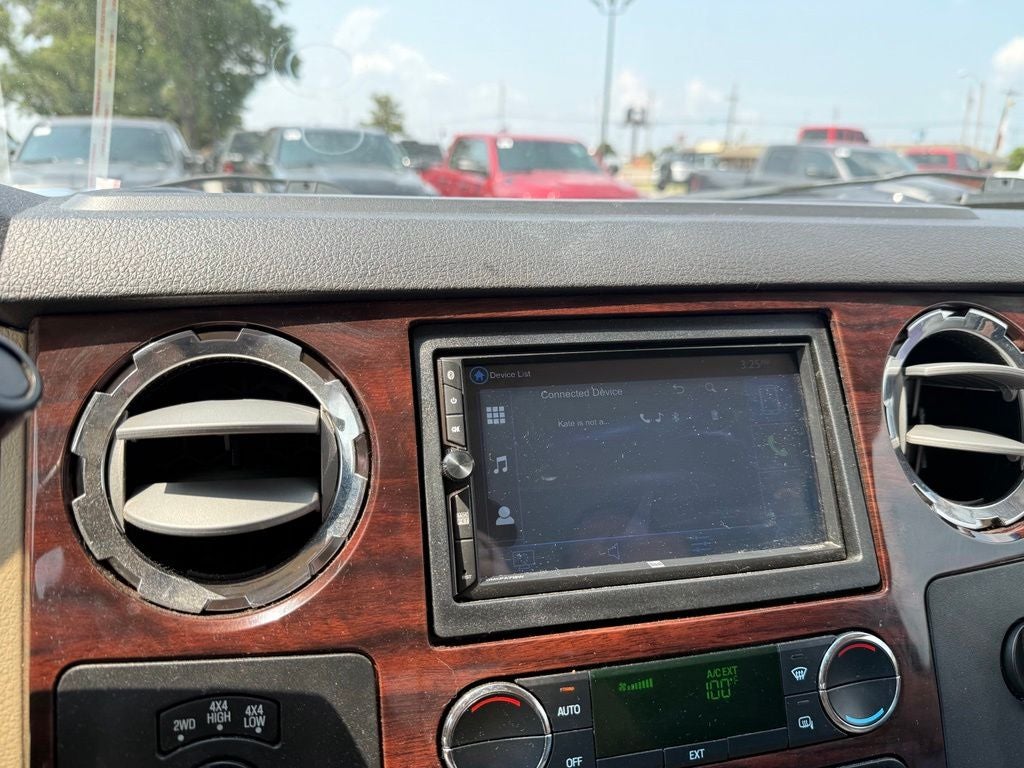 2010 Ford Super Duty F-350 SRW Lariat