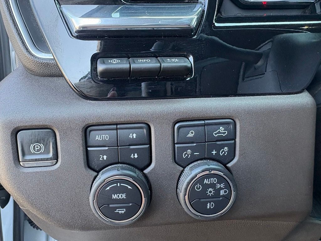 2024 Chevrolet Silverado 2500HD 4WD Crew Cab Standard Bed LTZ
