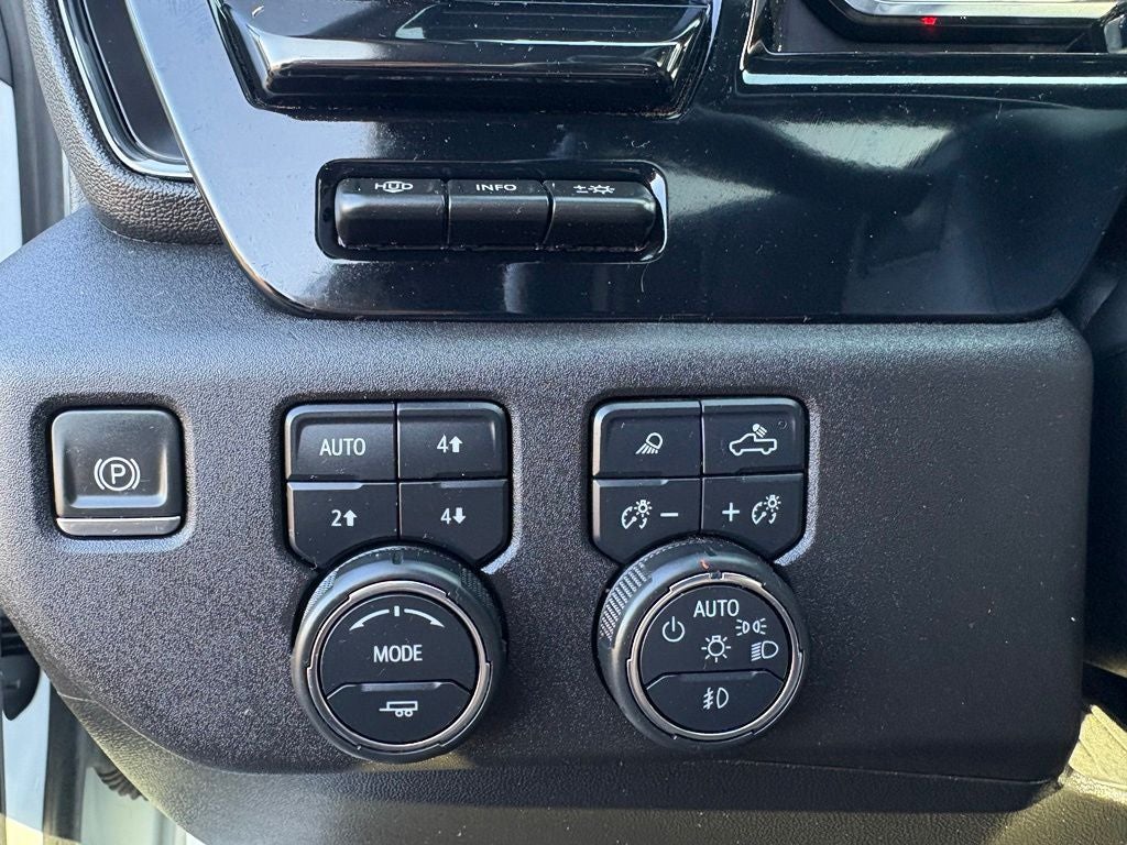 2024 Chevrolet Silverado 2500Hd ZR2