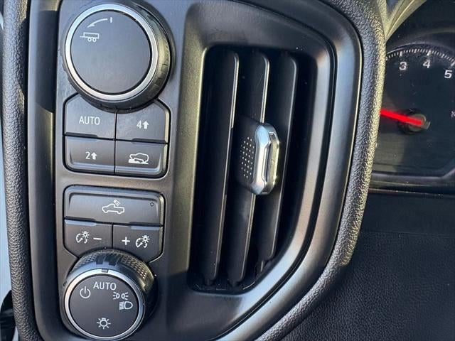 2022 Chevrolet Silverado 1500 4WD Crew Cab Standard Bed WT