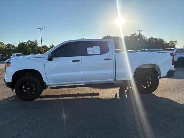 2022 Chevrolet Silverado 1500 4WD Crew Cab Standard Bed WT
