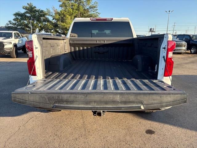 2022 Chevrolet Silverado 1500 4WD Crew Cab Standard Bed WT