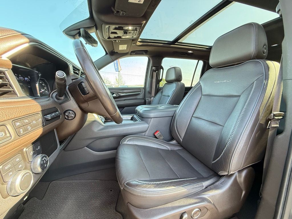 2021 GMC Yukon XL 4WD Denali