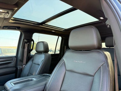 2021 GMC Yukon XL 4WD Denali