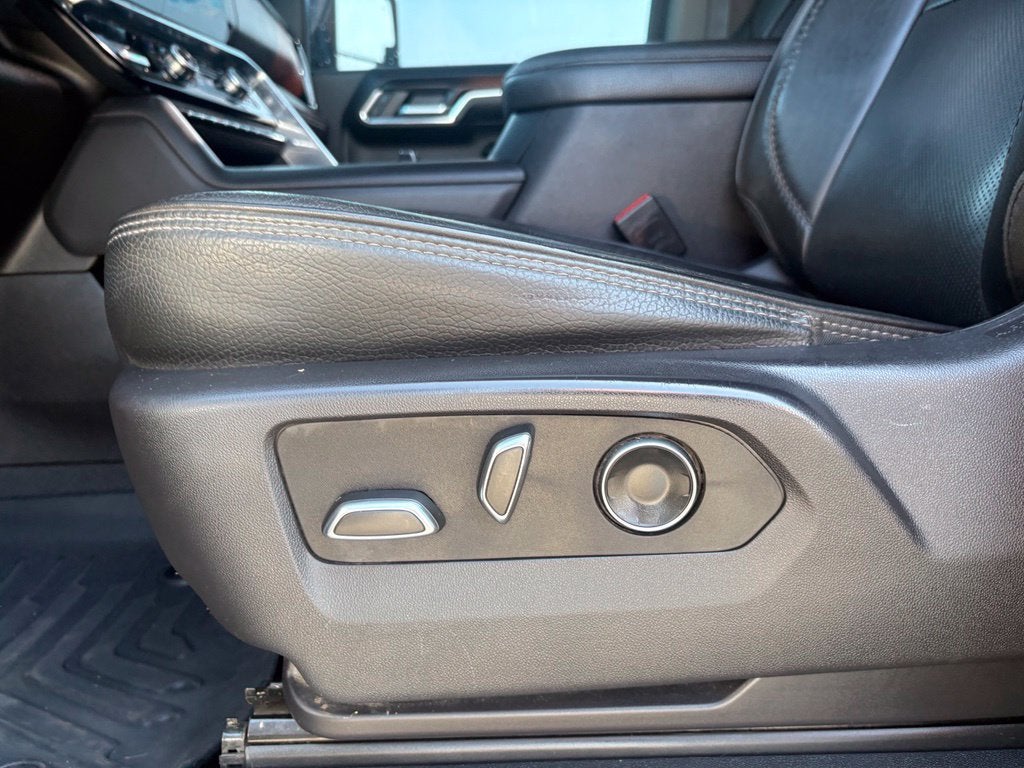 2024 GMC Sierra 2500HD 4WD Crew Cab Standard Bed Denali