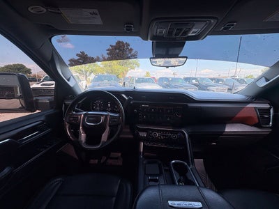2024 GMC Sierra 2500HD 4WD Crew Cab Standard Bed Denali