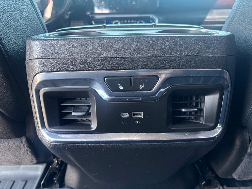 2024 GMC Sierra 2500HD 4WD Crew Cab Standard Bed Denali