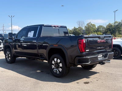 2024 GMC Sierra 2500HD 4WD Crew Cab Standard Bed Denali