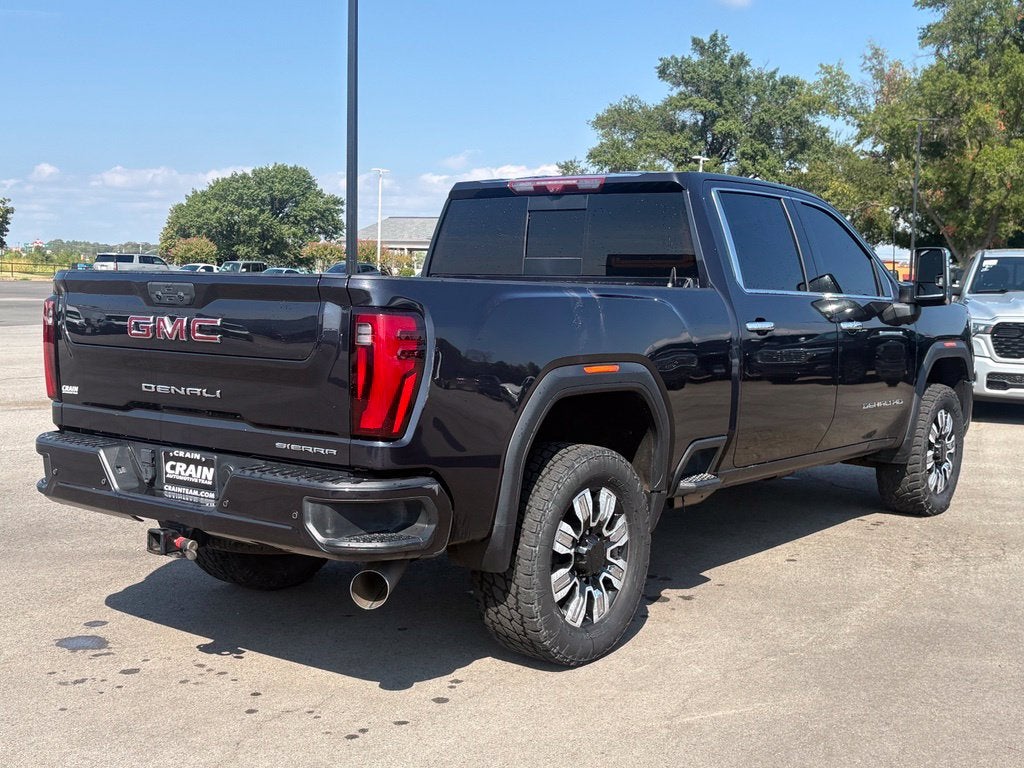 2024 GMC Sierra 2500HD 4WD Crew Cab Standard Bed Denali