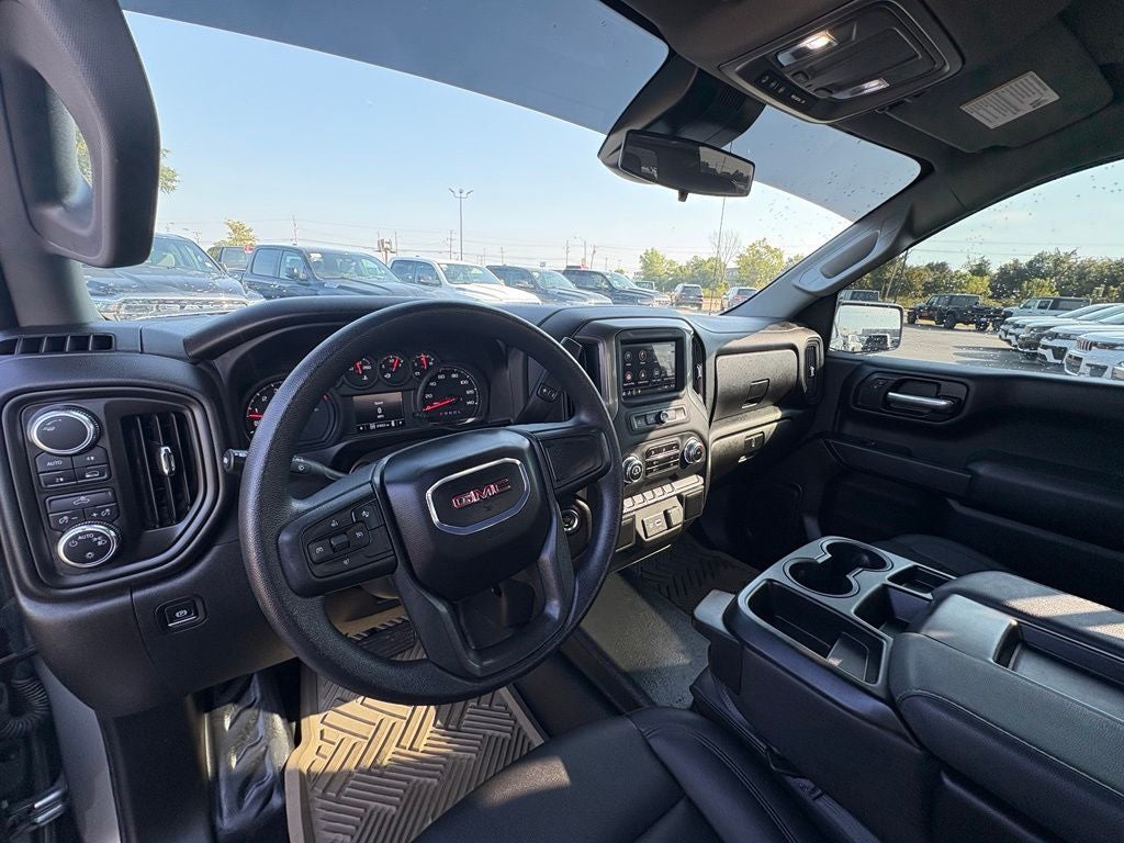 2026 GMC Sierra 1500 Crew Cab, Short Bed, Pro, 4WD