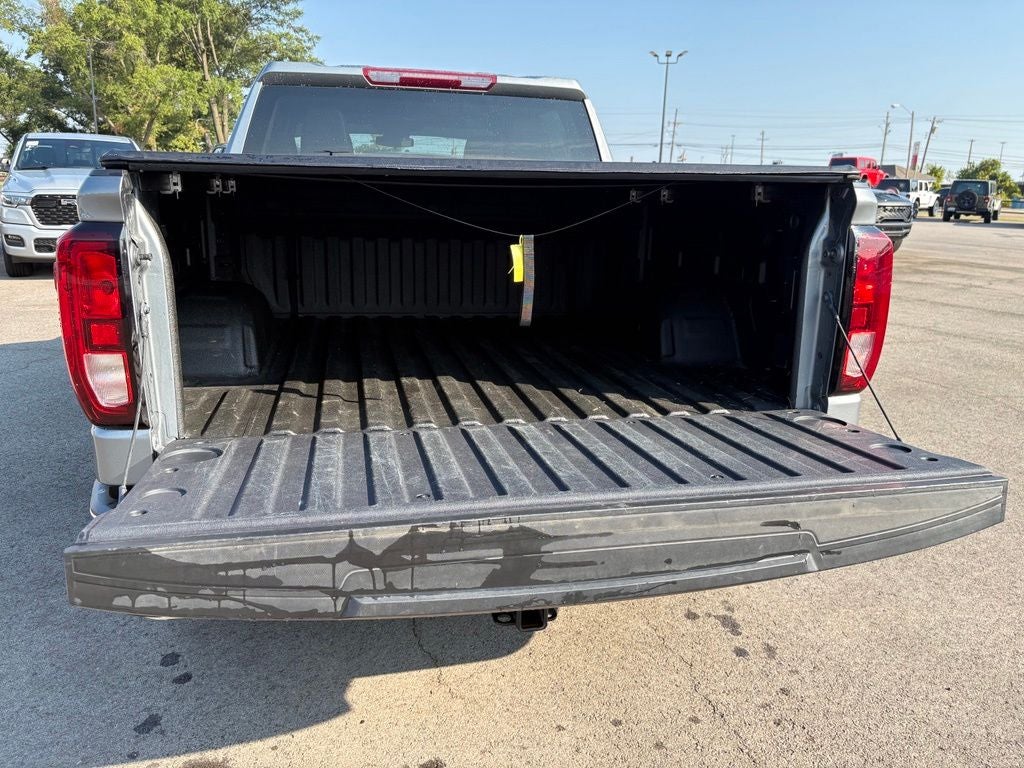 2026 GMC Sierra 1500 Crew Cab, Short Bed, Pro, 4WD