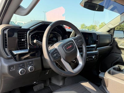 2022 GMC Sierra 1500 4WD Crew Cab Short Box Elevation