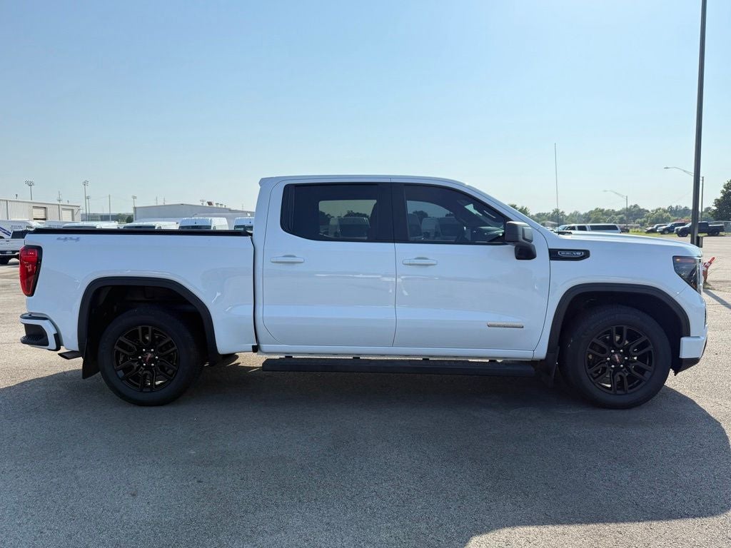 2022 GMC Sierra 1500 4WD Crew Cab Short Box Elevation