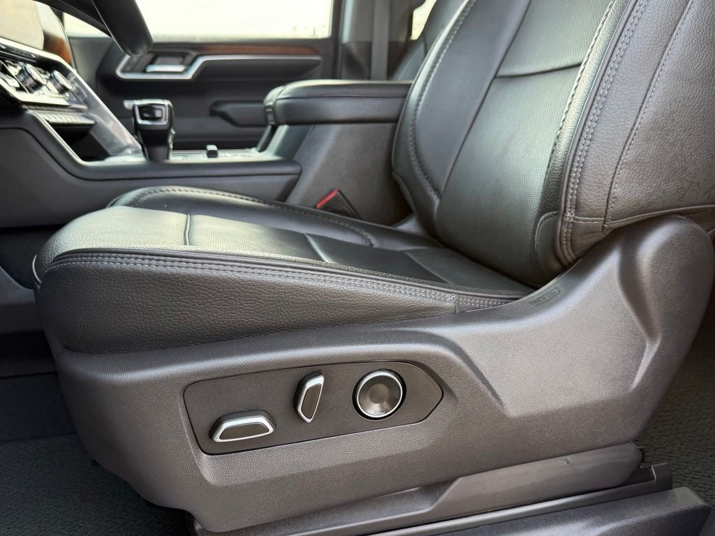 2024 GMC Sierra 1500 4WD Crew Cab Short Box Denali