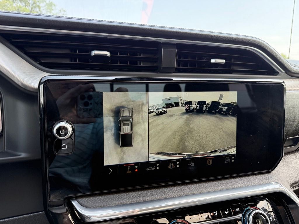 2024 GMC Sierra 1500 4WD Crew Cab Short Box Denali