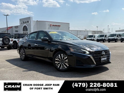 2024 Nissan Altima SV FWD