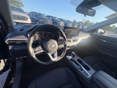 2025 Nissan Altima SV AWD