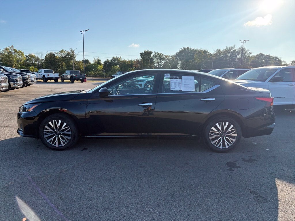 2025 Nissan Altima SV AWD