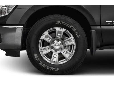 2018 Nissan TITAN SV