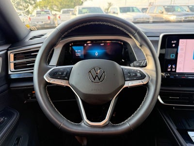2025 Volkswagen Atlas Cross Sport 2.0T SE w/Technology