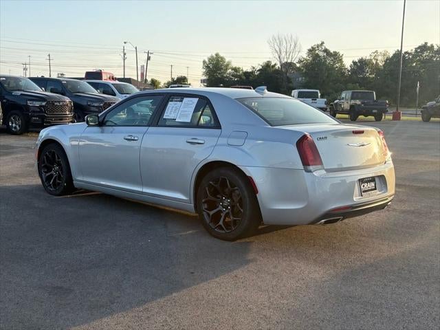 2019 Chrysler 300 300S